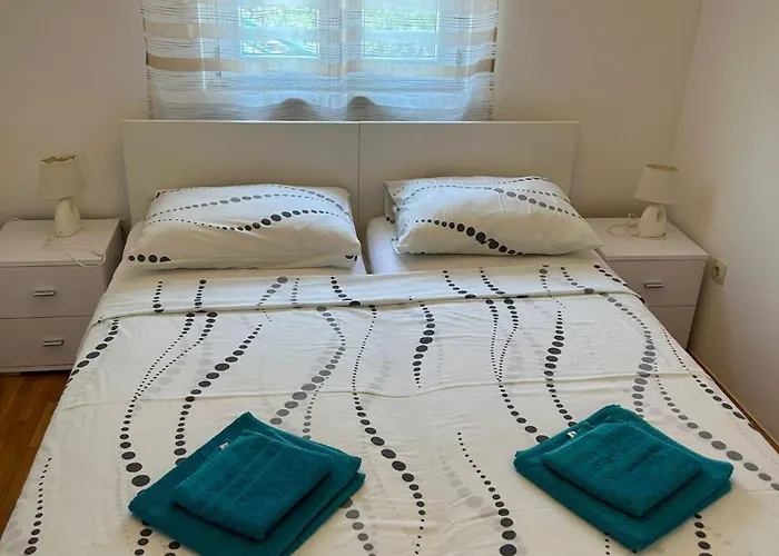 Beachfront Floor Apartman